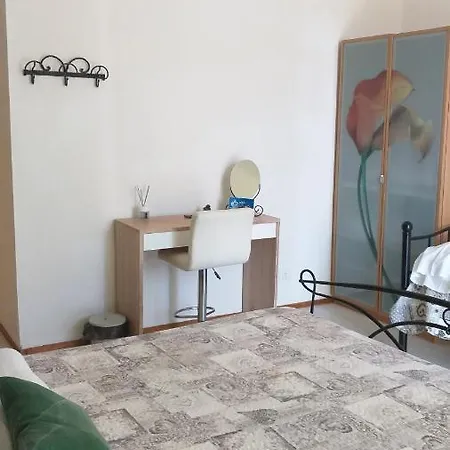 Spezia D'amare Guest house *